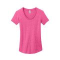 District Women's Fitted Very Important Tee Scoop Neck.