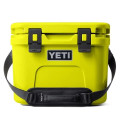15 QT YETI® Roadie Hard Cooler Ice Chest 16.9" x 14"
