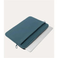 TUCANO® Italy Anti-Slip Modern Business 16" Laptop Sleeve