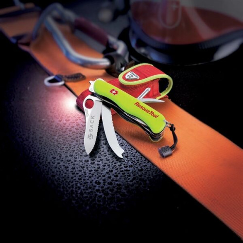 VICTORINOX® RESCUE TOOL
