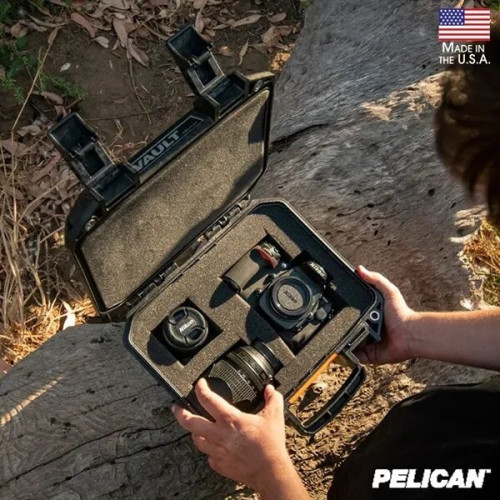 Pelican™ V100C Vault Case