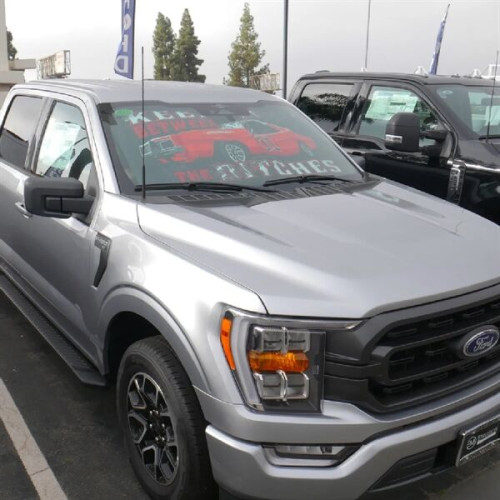 Custom Front Windshield Sun Shade (Extra Large Size)