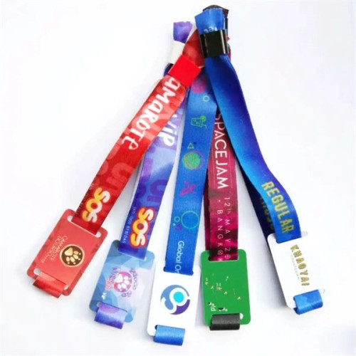 iTAGL 3/4" Smart NFC Digital Business Event Fabric Wristband