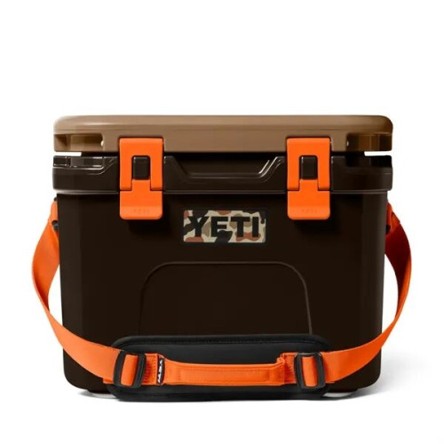 24 QT YETI® Roadie Hard Cooler Ice Chest 16.6" x 17.4"
