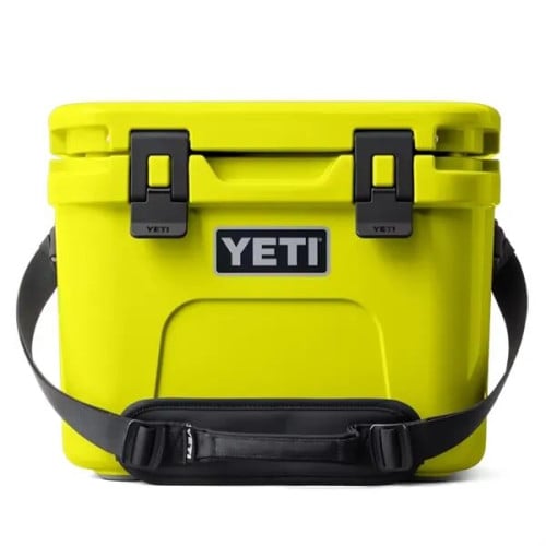 15 QT YETI® Roadie Hard Cooler Ice Chest 16.9" x 14"