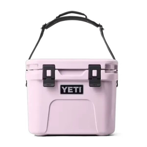 15 QT YETI® Roadie Hard Cooler Ice Chest 16.9" x 14"