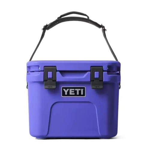 15 QT YETI® Roadie Hard Cooler Ice Chest 16.9" x 14"