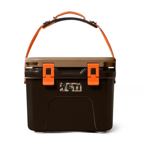 15 QT YETI® Roadie Hard Cooler Ice Chest 16.9" x 14"