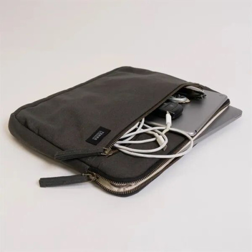 TERRA THREAD® 13" Laptop Sleeve Sustainable GOTS & Fair Trad