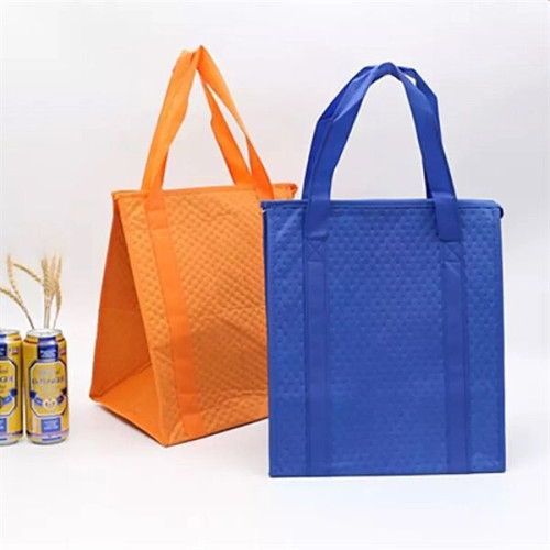 Insulated Lunch-style Tote with Side Pocket