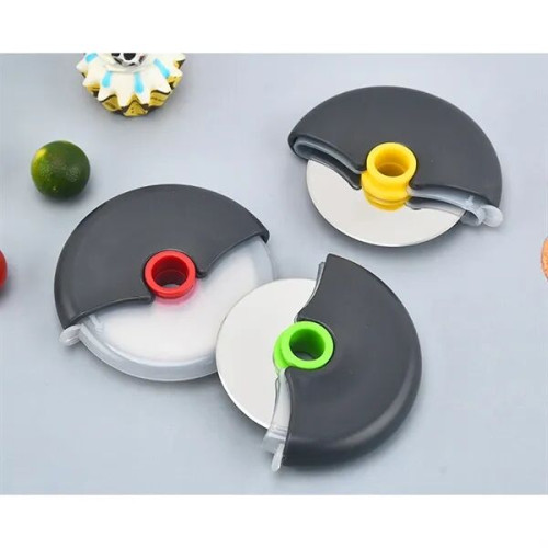 Steel Roller Pizza Cutter With Cover