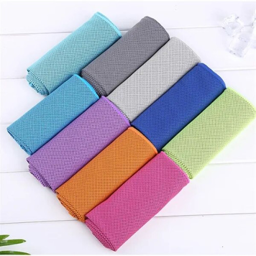 Cooling Sports Towel with Portable Case