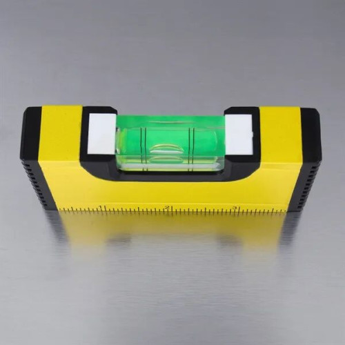 Magnetic Pocket Level