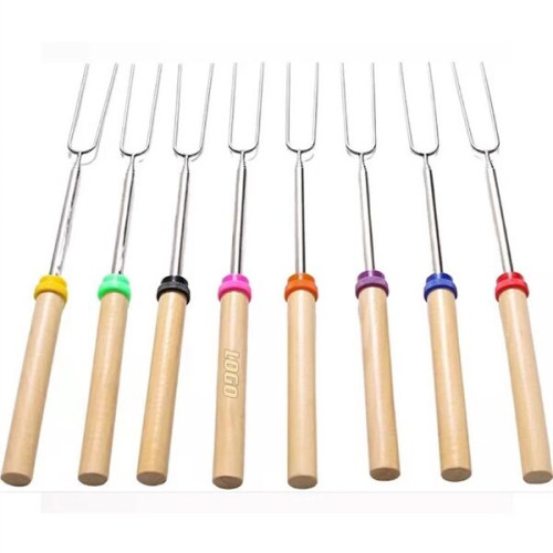 Extendable Roasting Fork