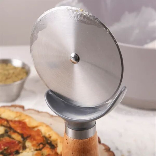 reGen Beechwood Pizza Cutter