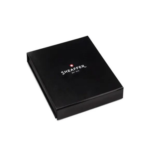 SHEAFFER® Gift Set Black 300 Ballpoint Pen w/ Card Holder