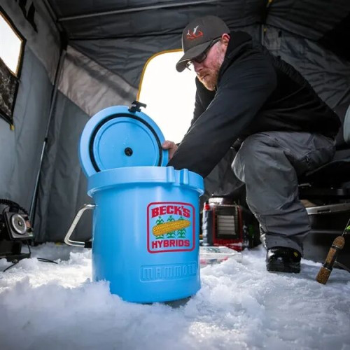 MAMMOTH®  LIVE BAIT BUCKET