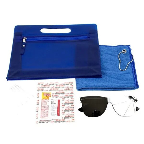 16 Piece Golf Kit in Travel Pack with Components inserted in