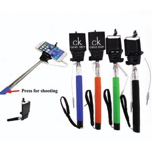 Wired Extendable Selfie Stick