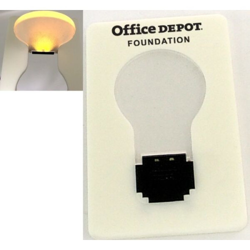 Credit card size LED flashlight