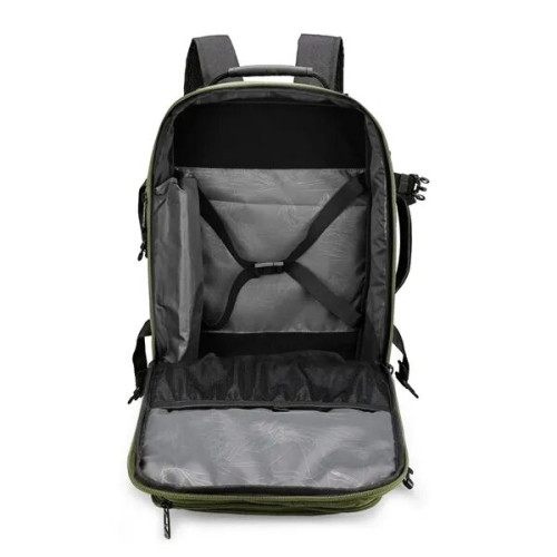 SwissDigital® BERG PRO USB Charging Port Camera Backpack