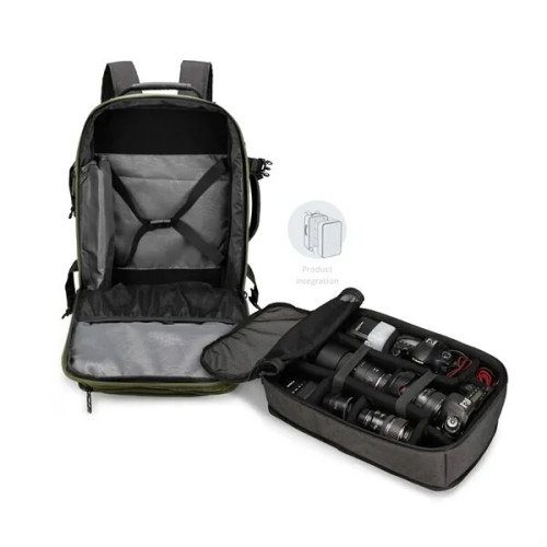 SwissDigital® BERG PRO USB Charging Port Camera Backpack