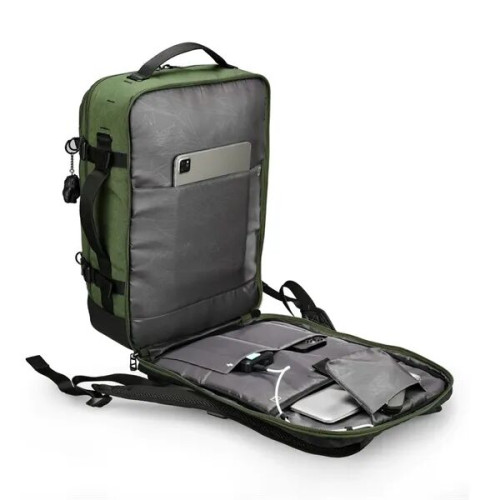 SwissDigital® BERG PRO USB Charging Port Camera Backpack
