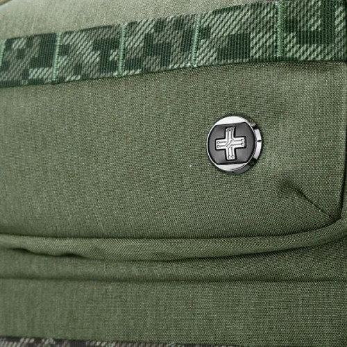 SwissDigital® BERG PRO USB Charging Port Camera Backpack