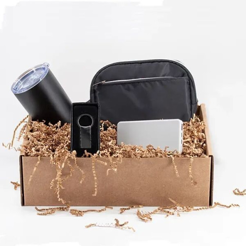 EVERYDAY ESSENTIALS KIT Gift Set