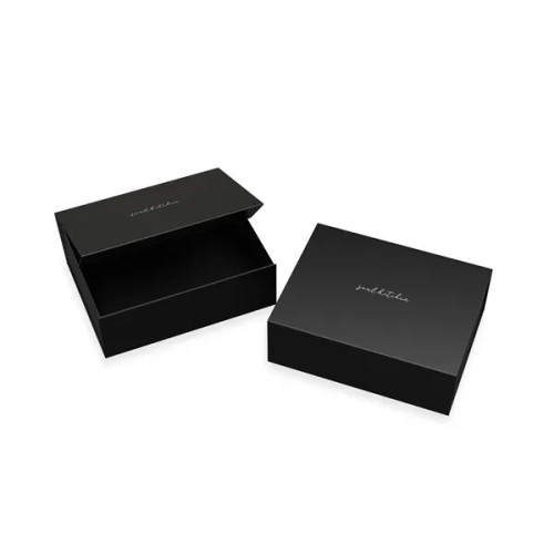 LARGE   MATTE BLACK MAGNETIC GIFT BOX