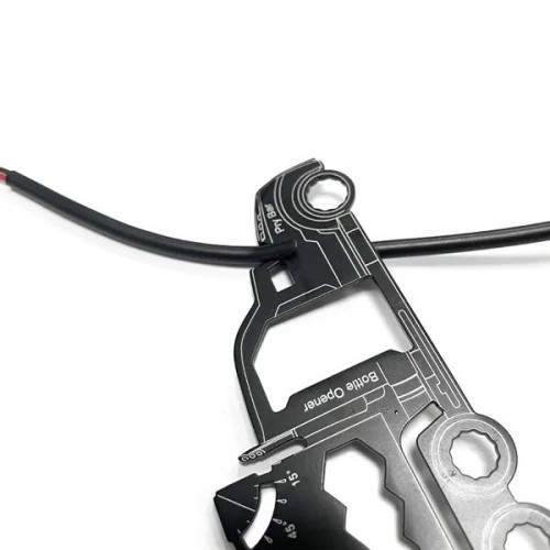 GearCard 21-in-1 Truck-Shaped Multi-Tool Steel Wallet Card