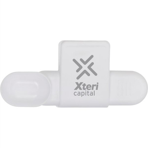 Magnetic Chip Clip with Scoop