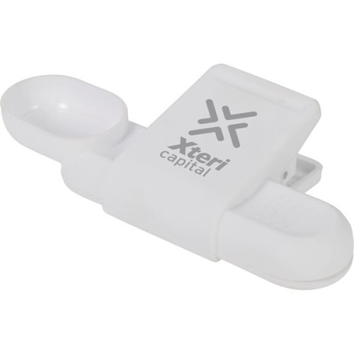 Magnetic Chip Clip with Scoop