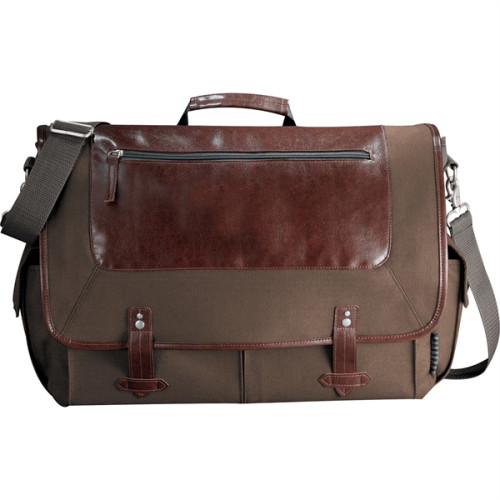 Field & Co.® Classic 15" Computer Messenger Bag
