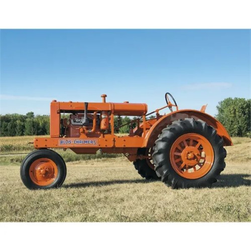 Good Value™ Classic Tractor - Stapled Calendar